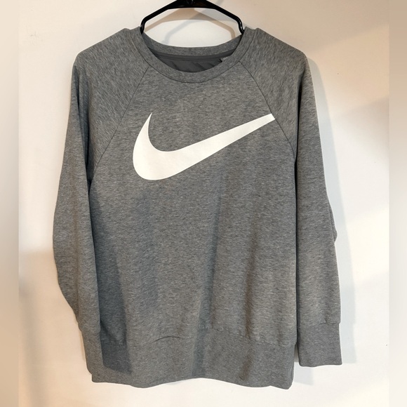 Women’s Nike Dri-Fit Crewneck - Picture 1 of 4